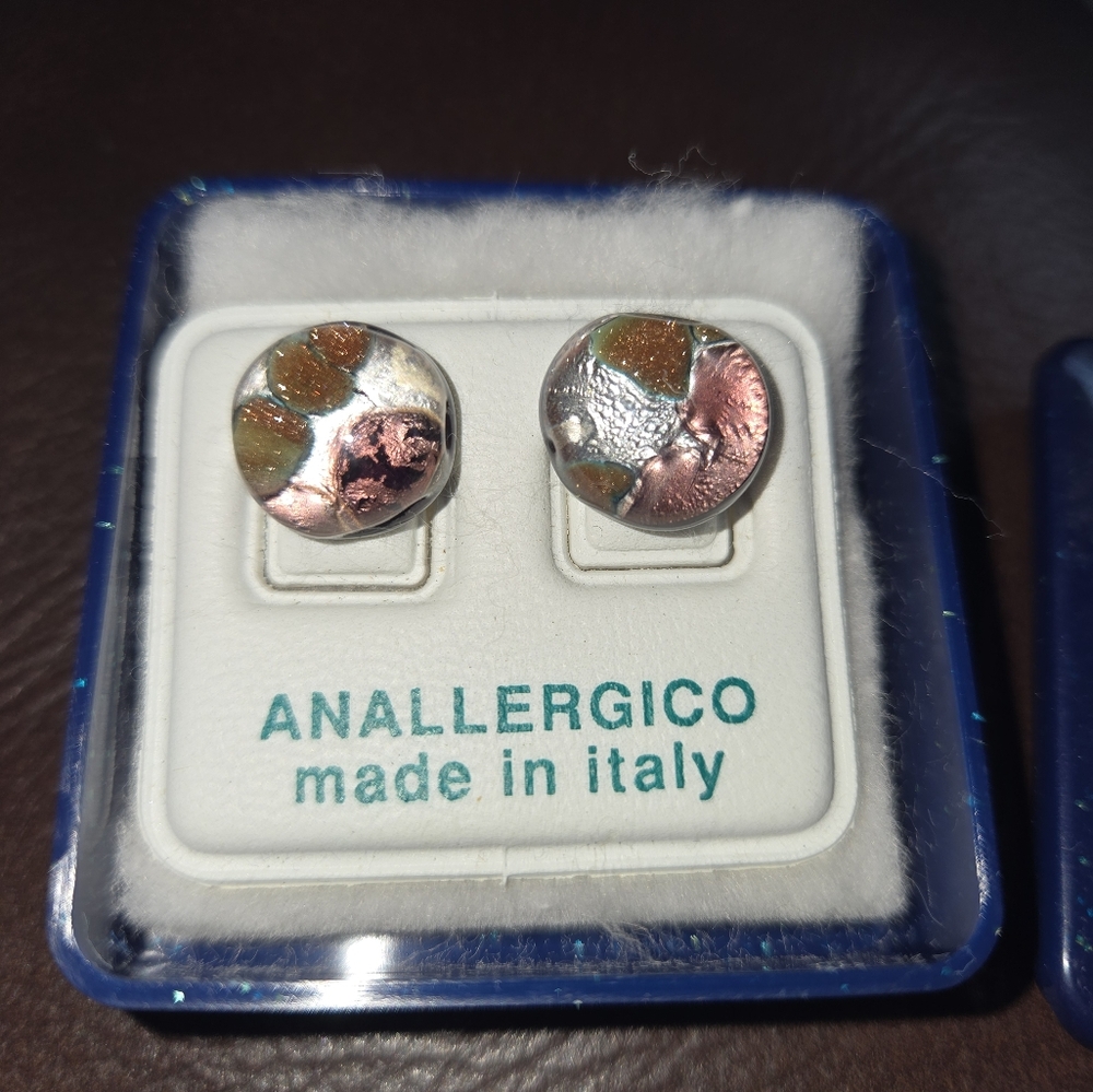 Anallergico Glass Stud Earrings made in Italy